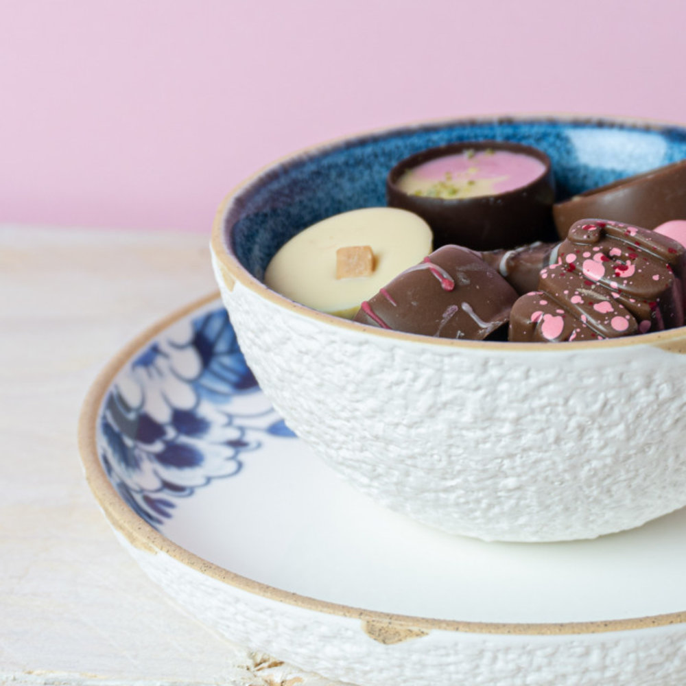 Heinen Delfts Blauw Con amor y paquete de chocolates