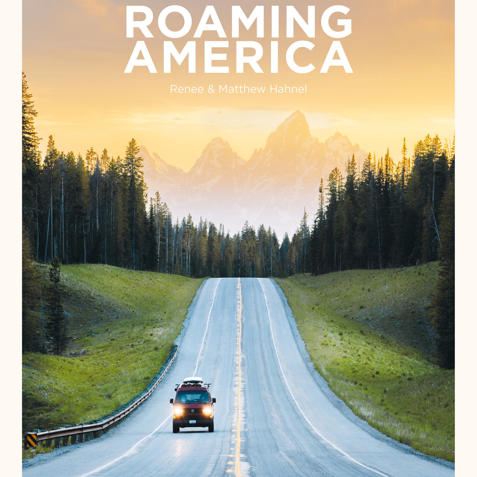 Boek Roaming America