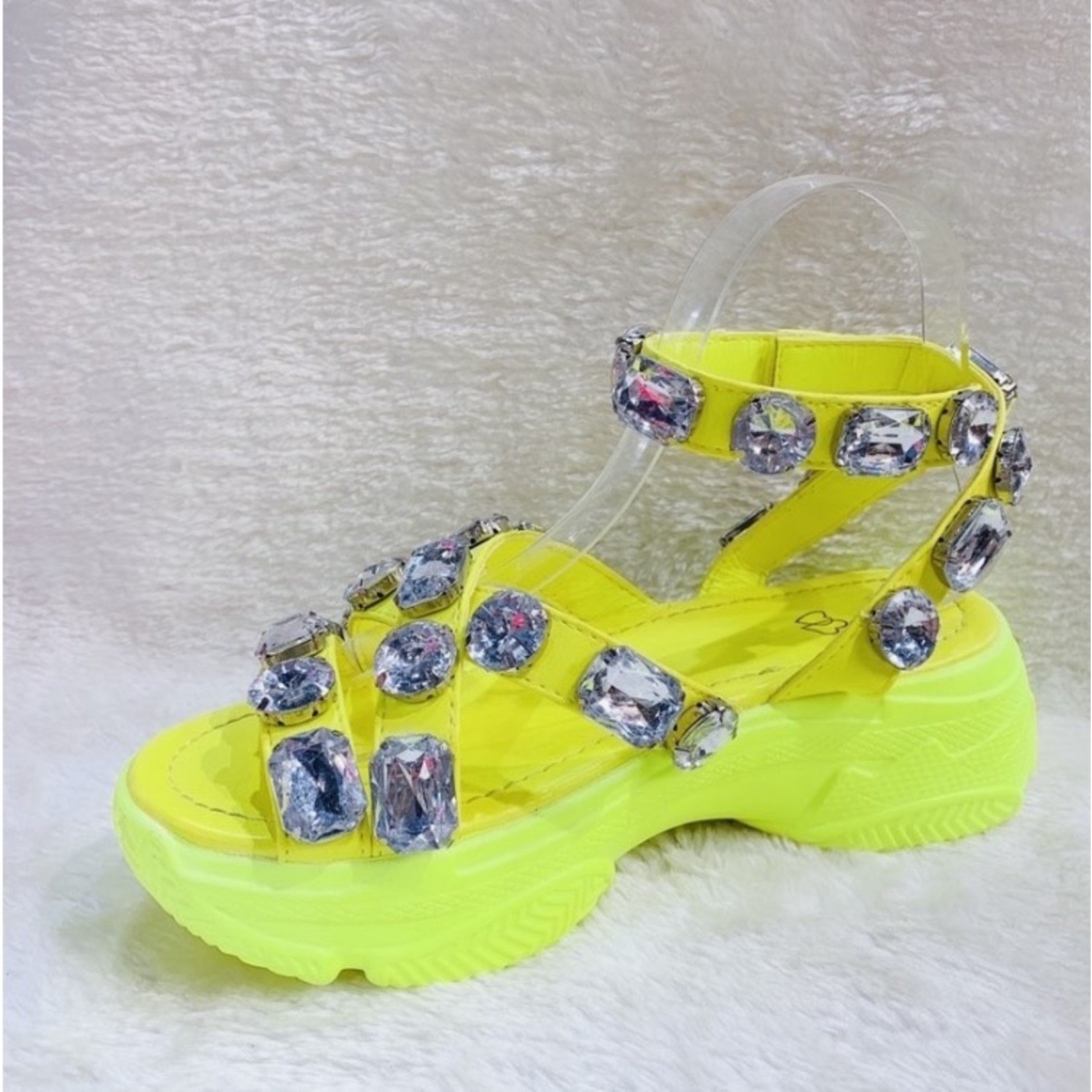 StarlightsFashionBabe Neon Yellow Crystal Chunky sneaker sandalen