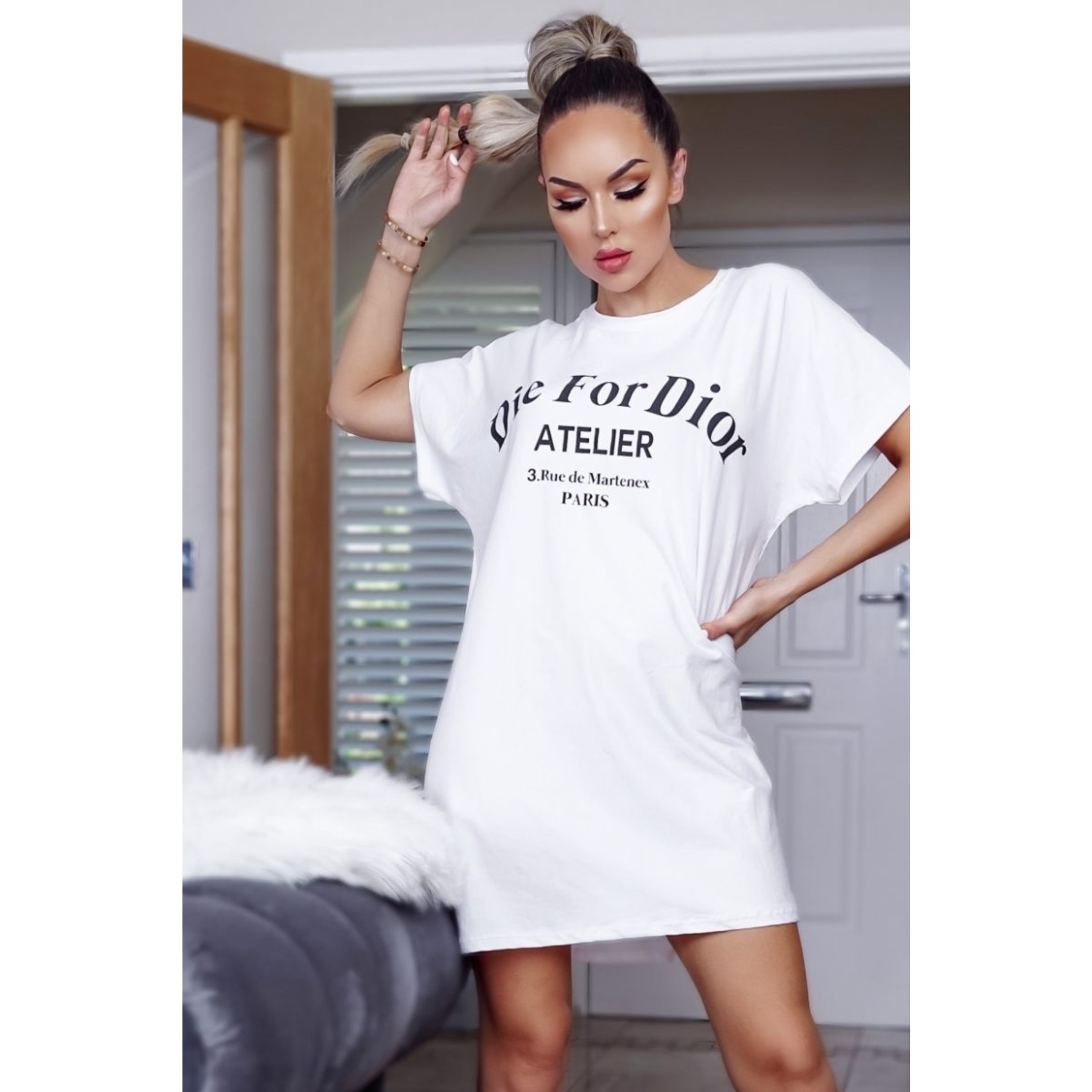 Verhoog jezelf Ruwe slaap Boos worden Witte Die For D'Or T-Shirtjurk |Starlight fashion babe | - Home|  Starlightsfashionbabe