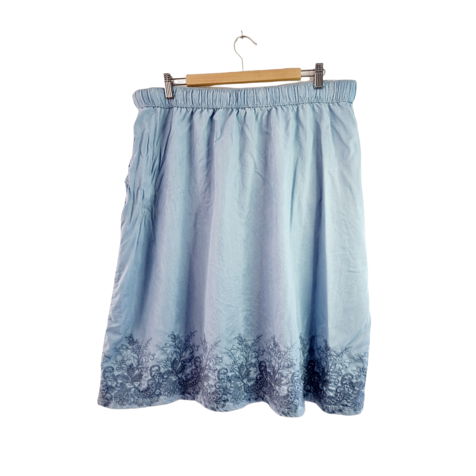 Yessica by C&A Jupe avec broderie sur le bas (SIZE : L)