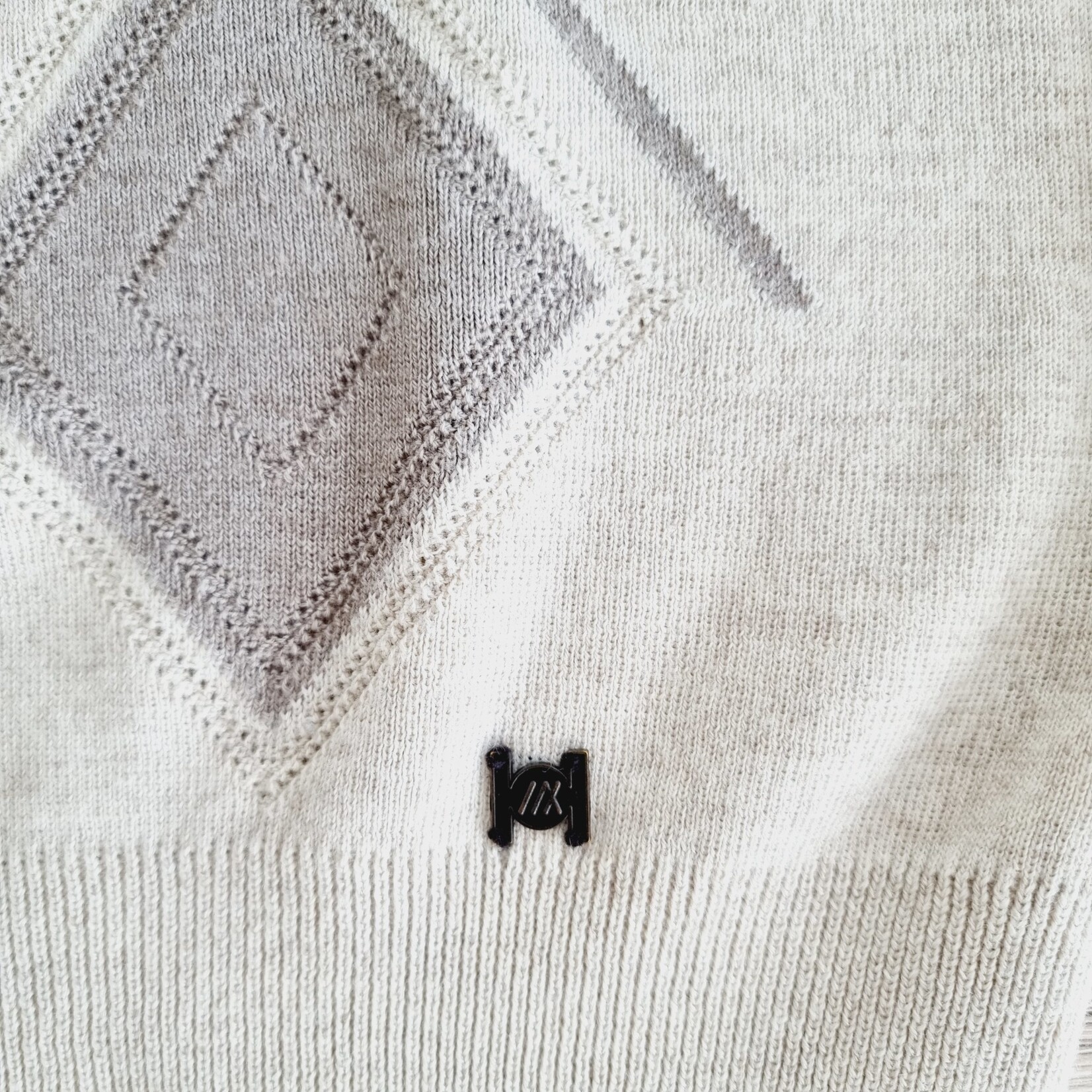 HALIFAKS Pullover col en V motif argyle (SIZE : M)