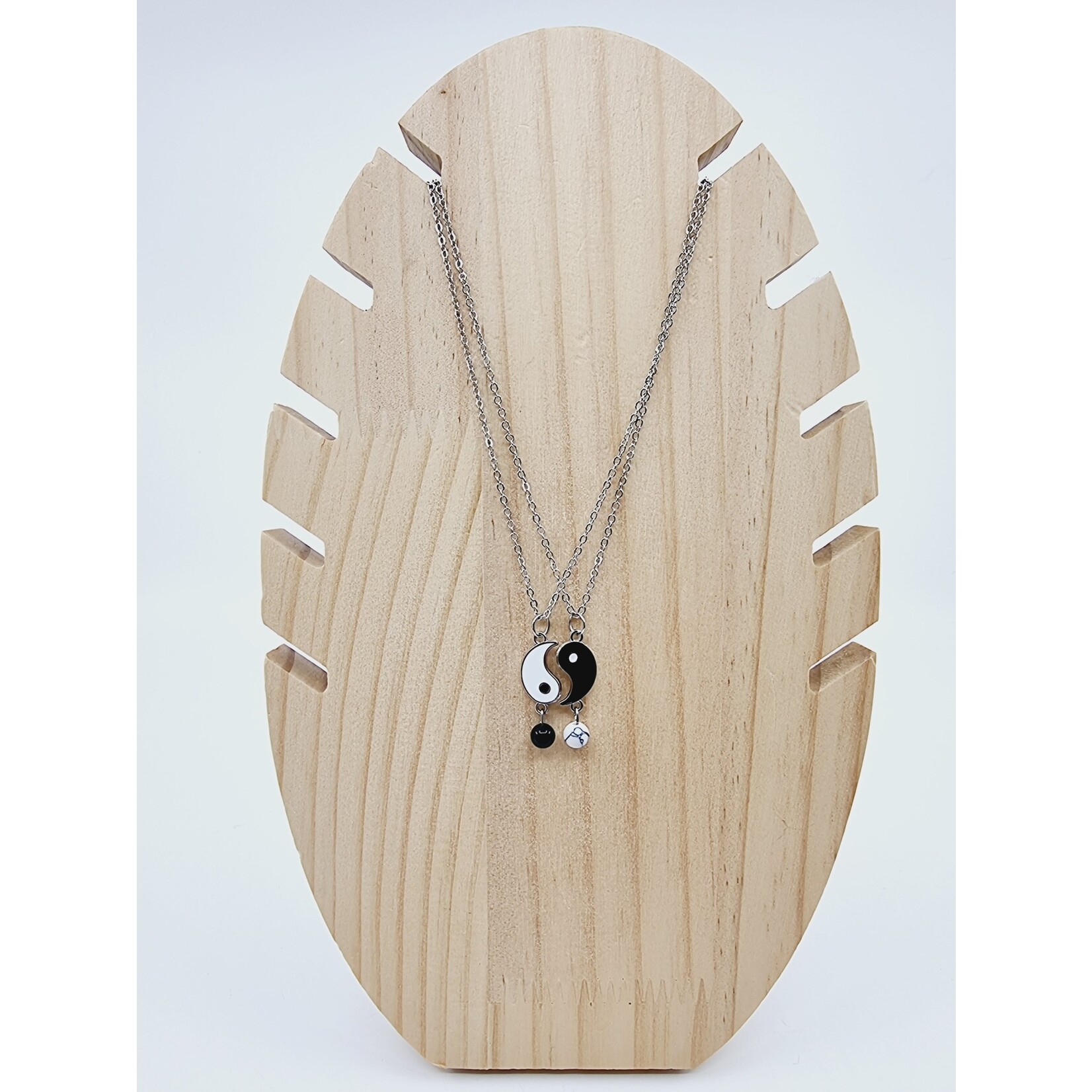 Colliers et boucles d'oreilles yin-yang - Obsidienne et Howlite blanche