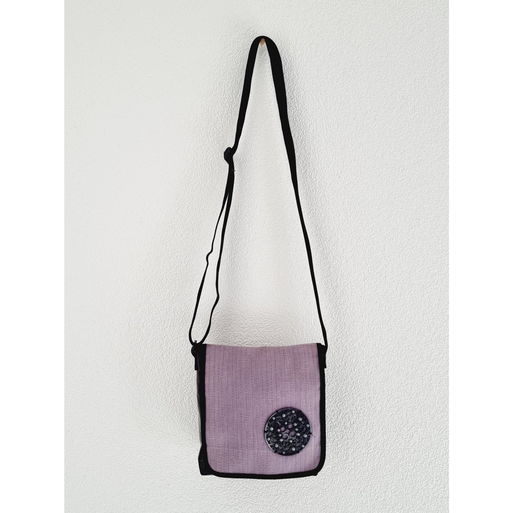 La Touche d'Originalité Sac bandoulière en bâche - Lilas