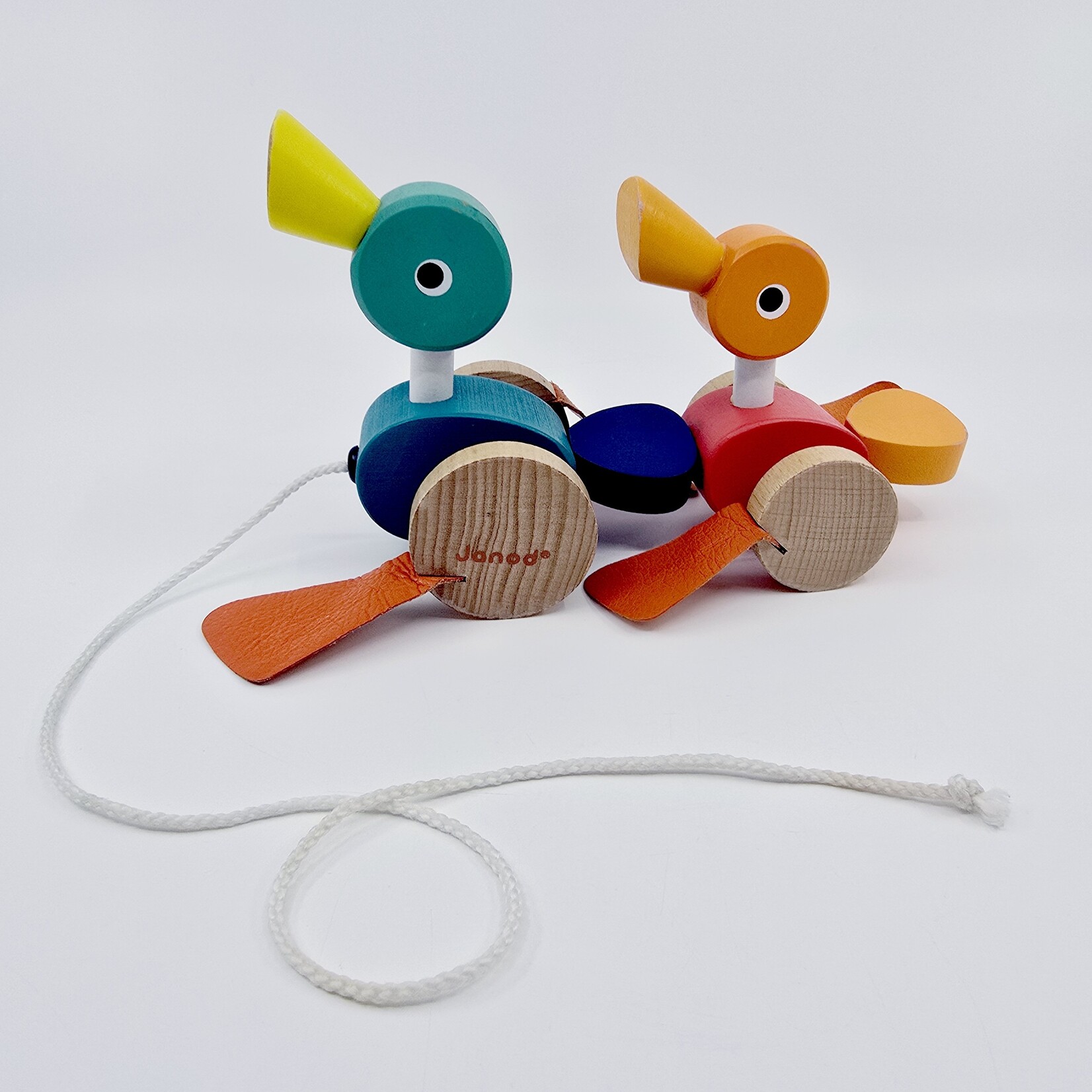 Maman et bébé canards à promener de Janod