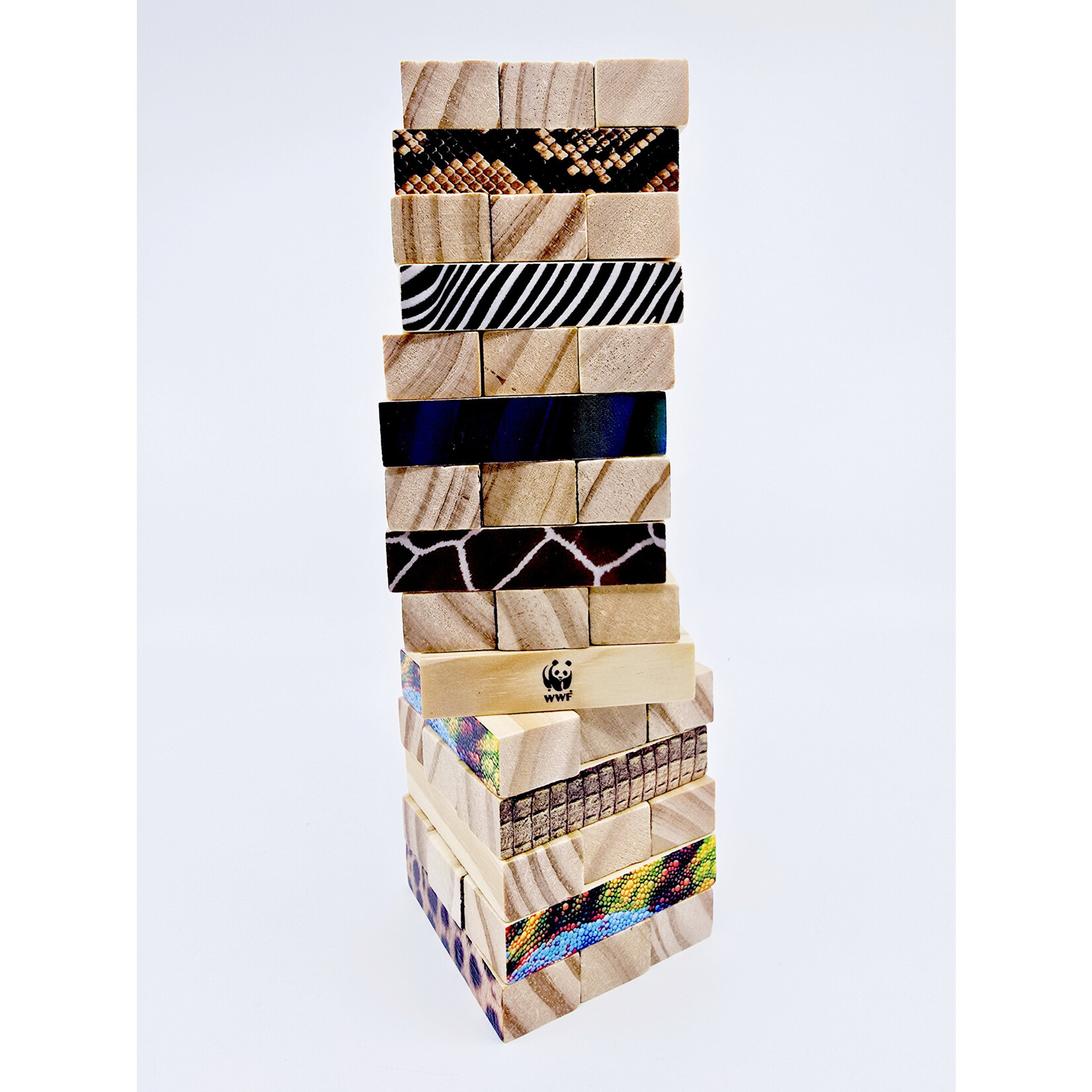 Tour en bois WWF inspirée de la nature