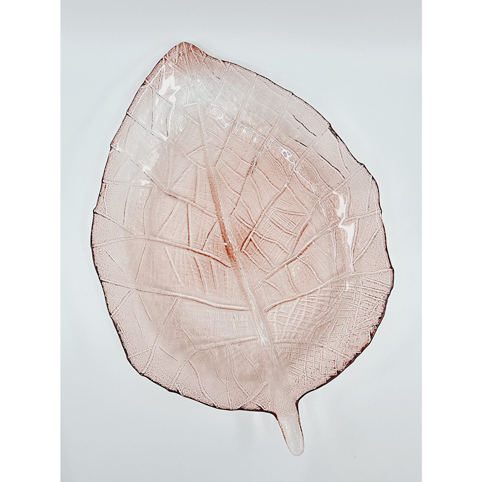 Plat décoratif en forme de feuille