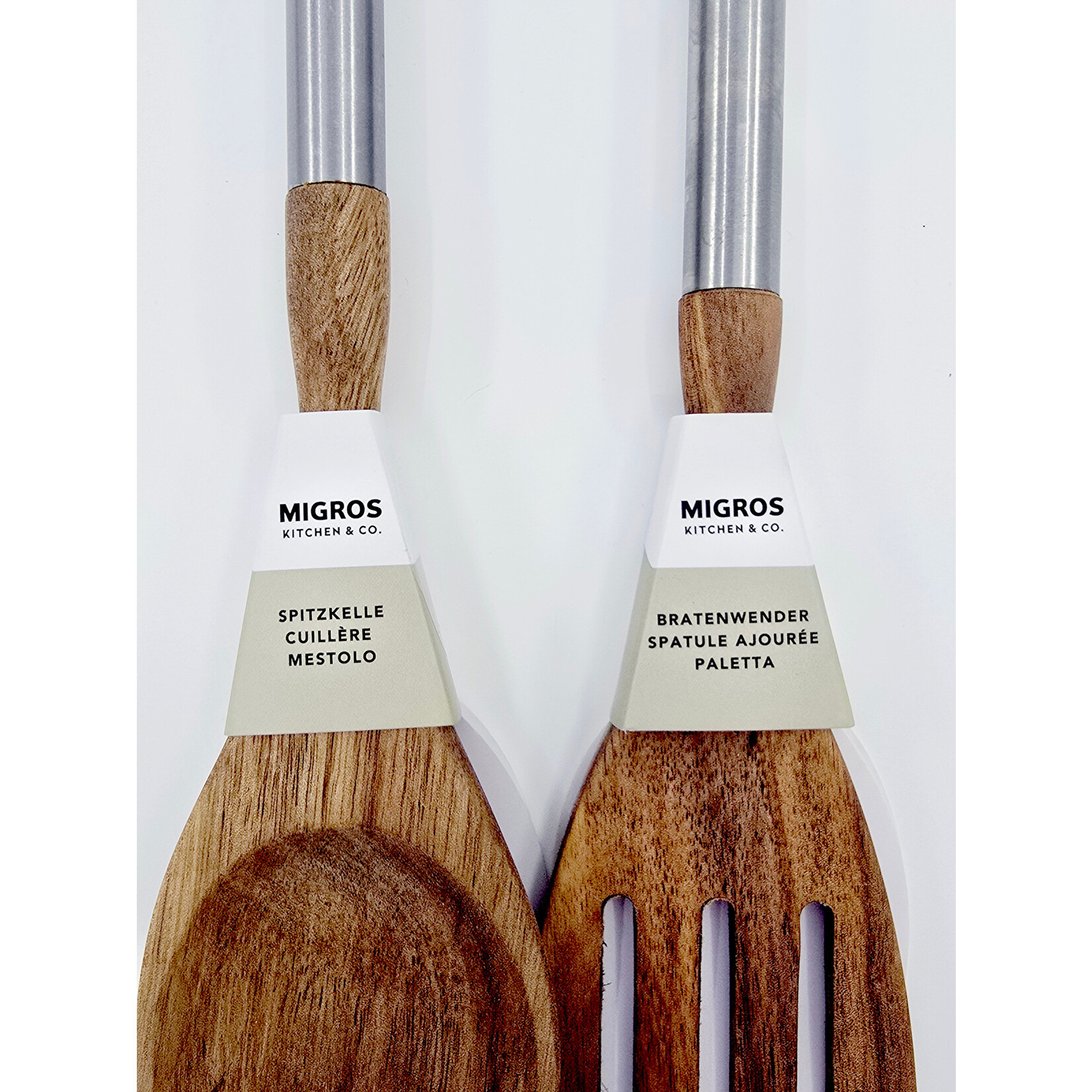 Kitchen & Co Spatule et cuillère en bois d’acacia (modèle 1)