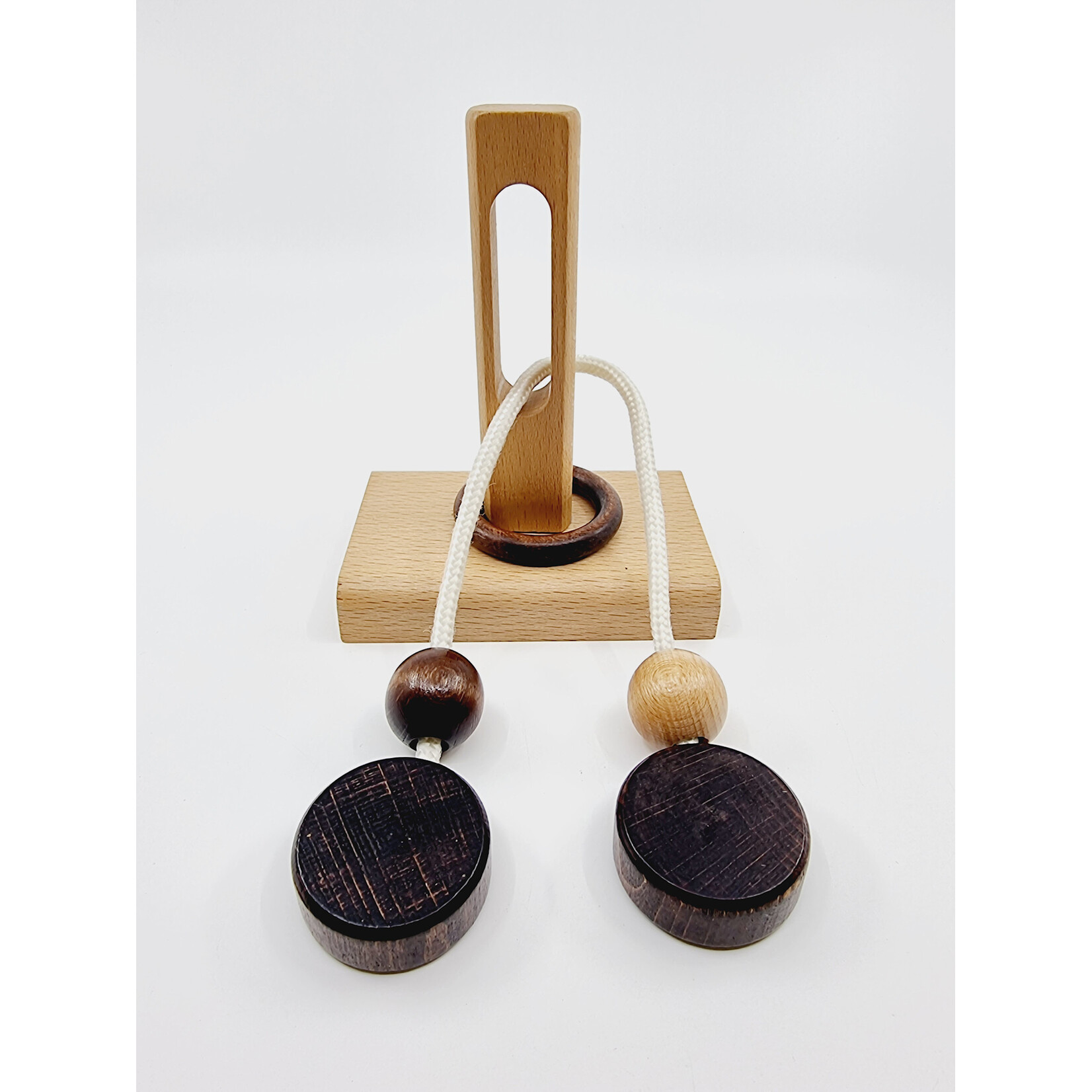 Casse-tête – L’anneau piégé