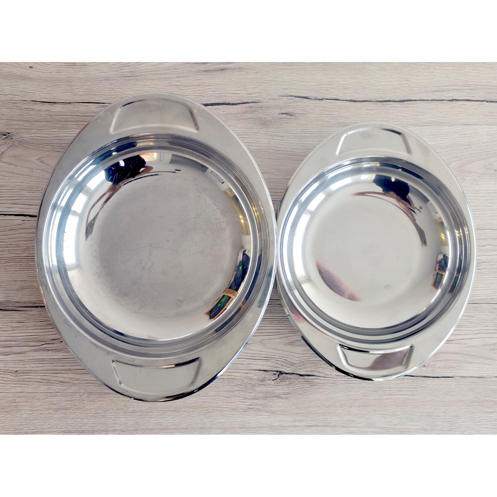 Duo de plats de service en inox