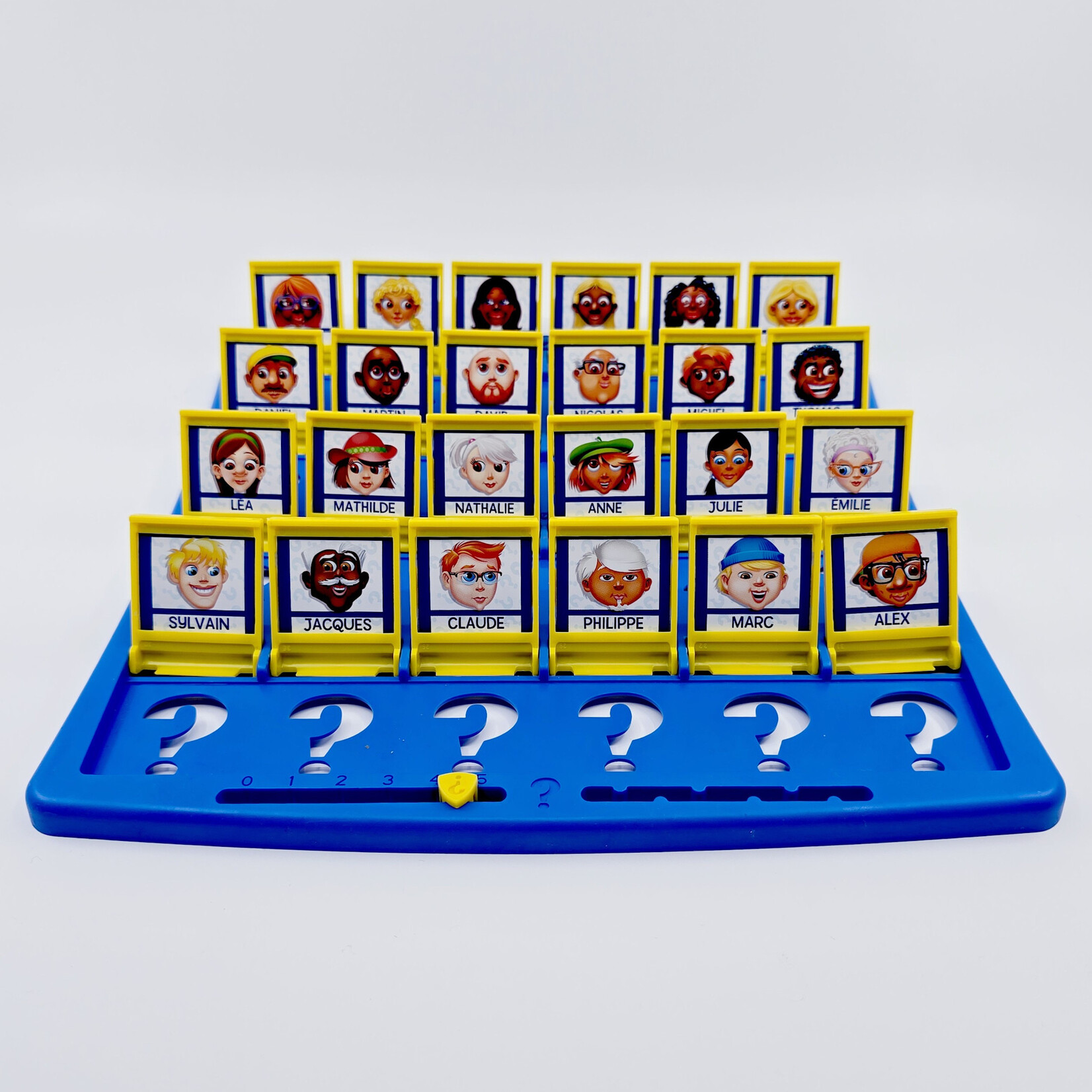 Hasbro Gaming Qui Est-ce ? Le célèbre jeu de déduction