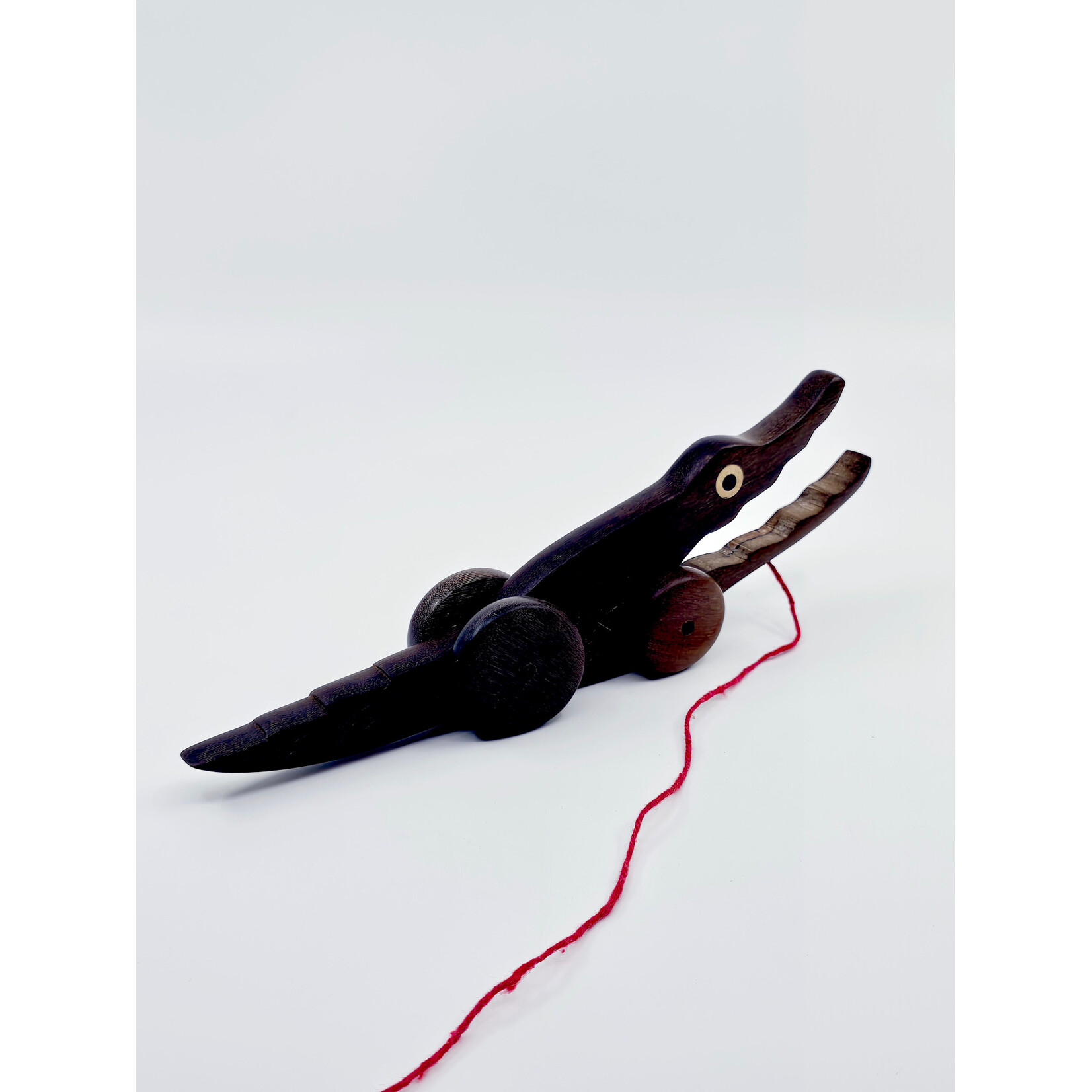 Léo le croco en bois à promener