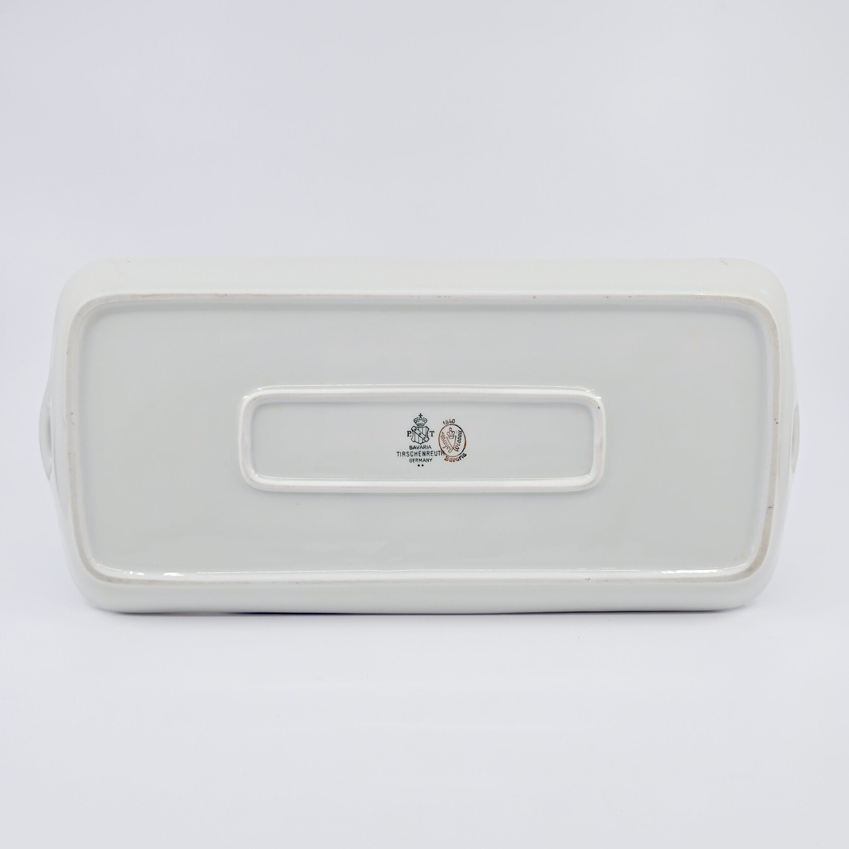 Plat à cake ancien en porcelaine