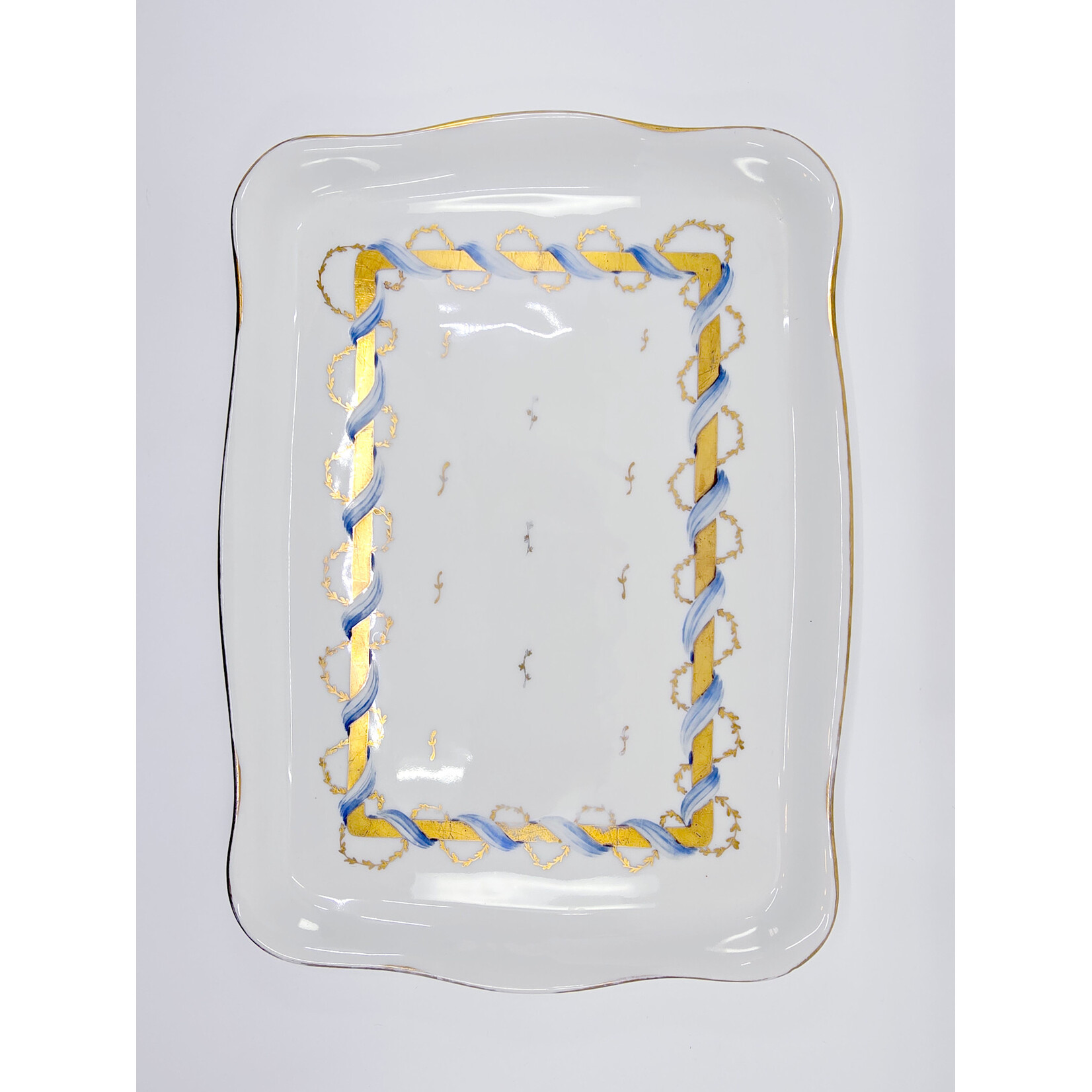 Plat de service rectangulaire en porcelaine