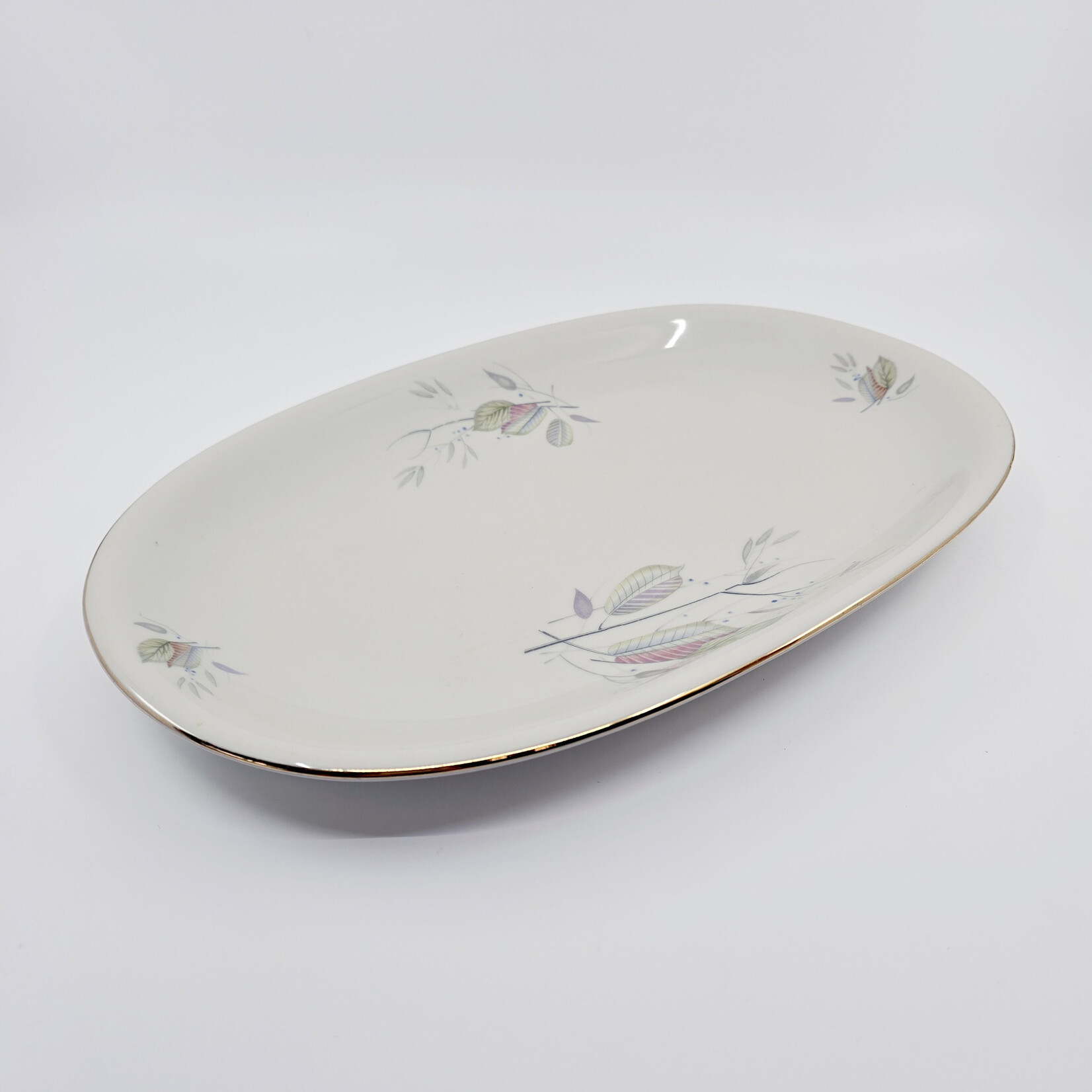 Plat ovale en porcelaine – Winterling, Bavière