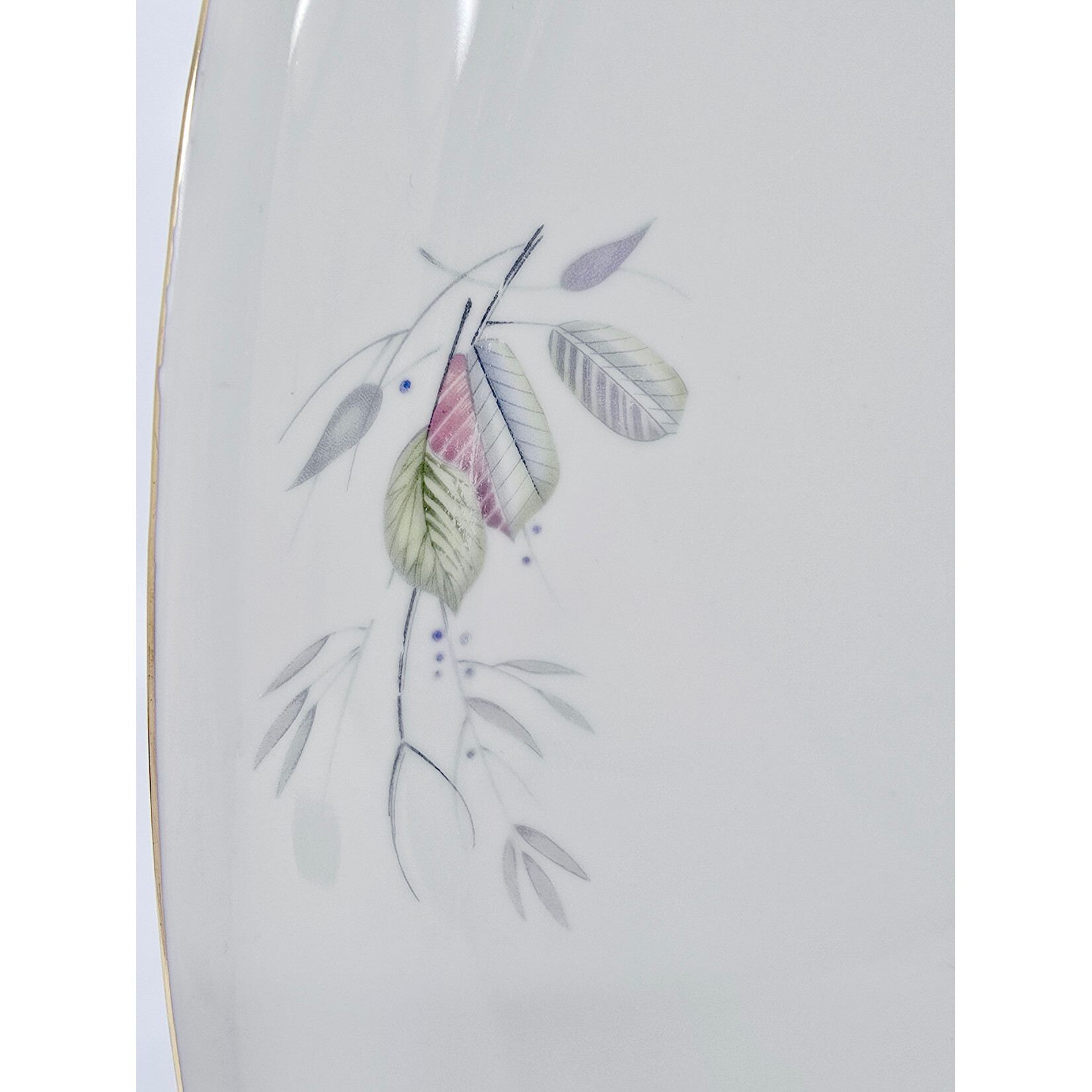 Plat ovale en porcelaine – Winterling, Bavière