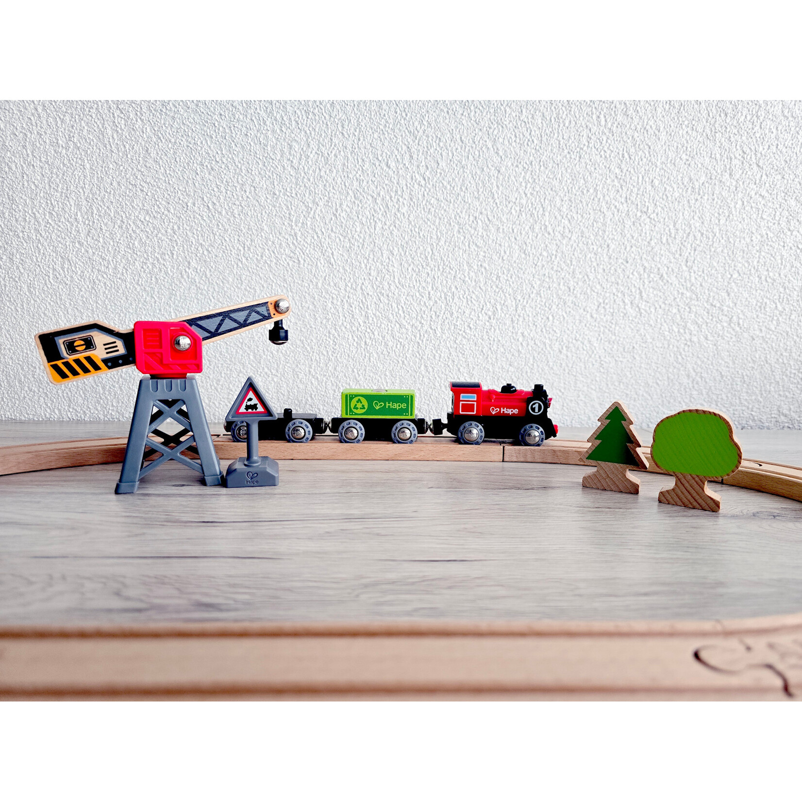 Hape Circuit train en bois Hape – Livraison de marchandises