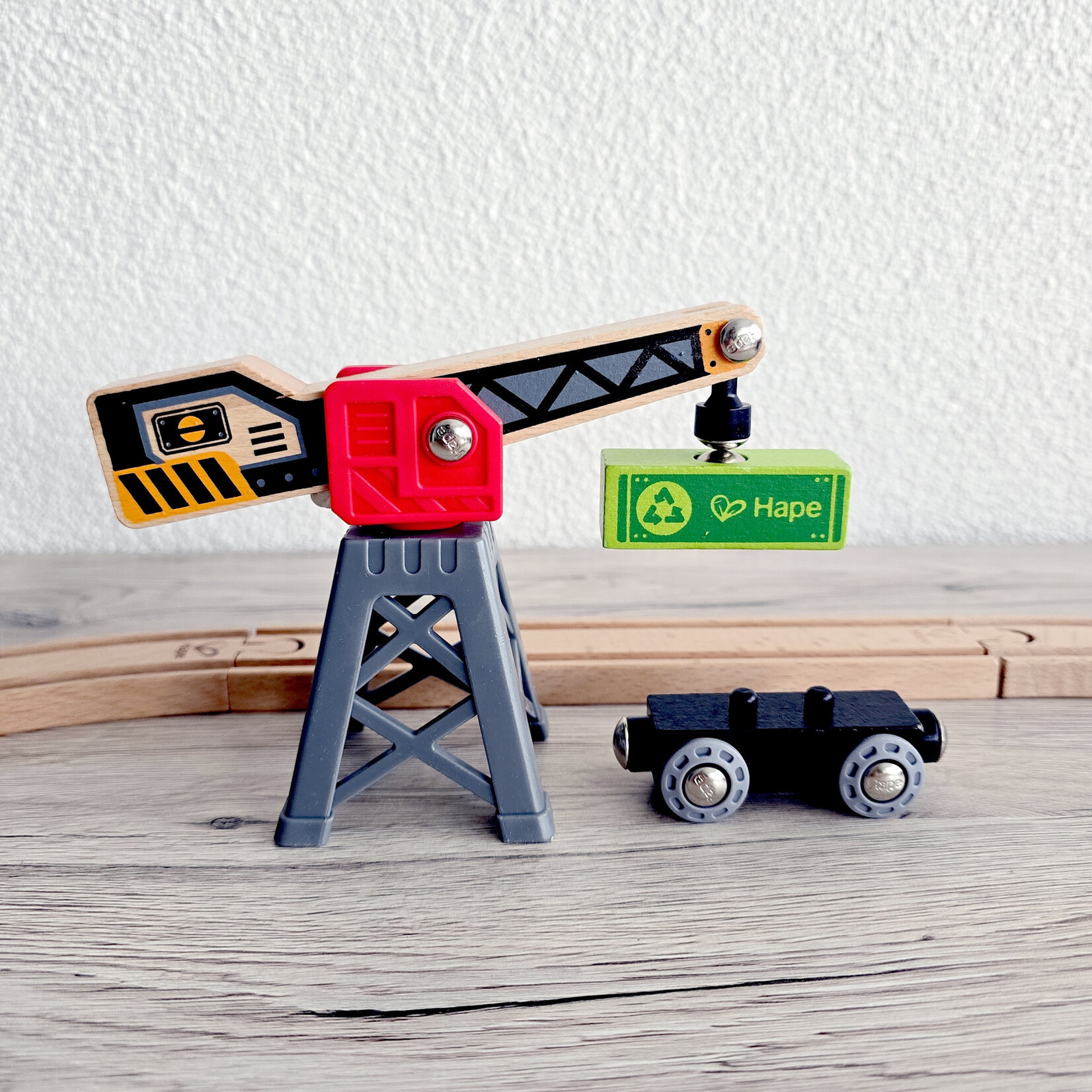 Hape Circuit train en bois Hape – Livraison de marchandises