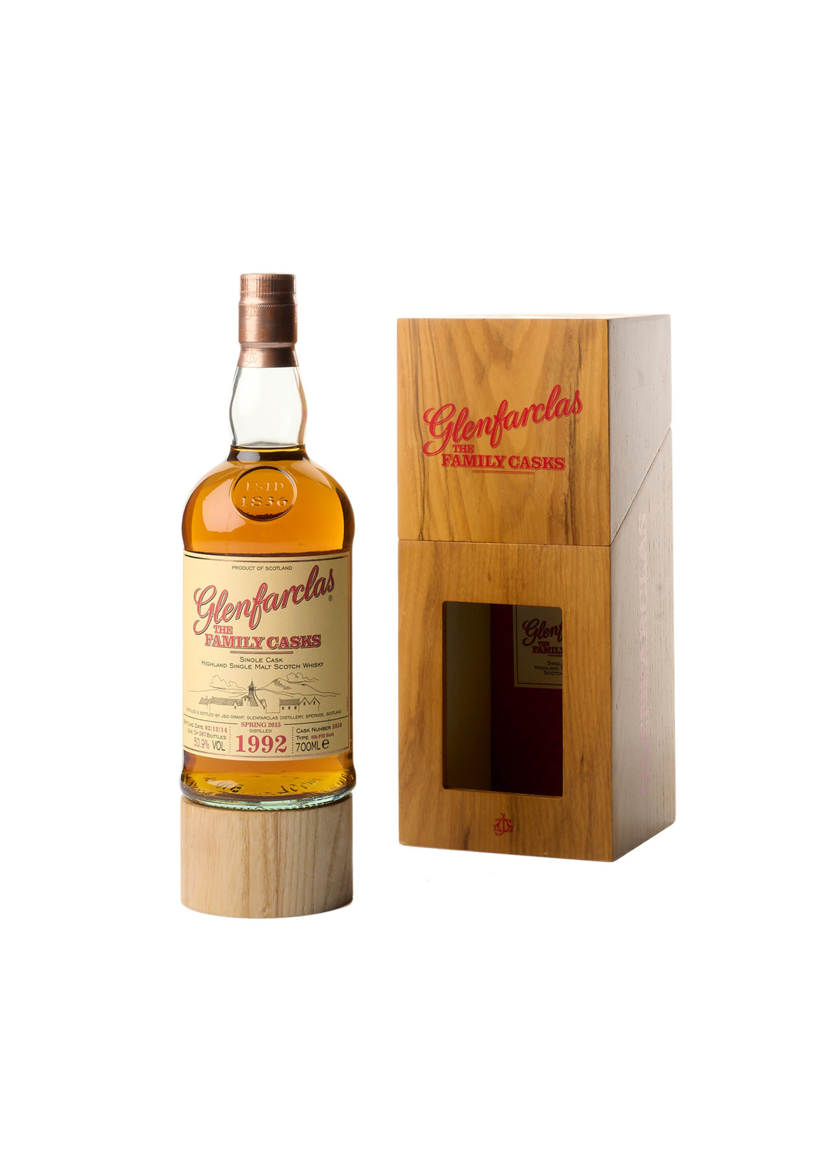 Glenfarclas Glenfarclas The Family Casks Single Cask Single Malt Scotch Whisky 1992 70cl