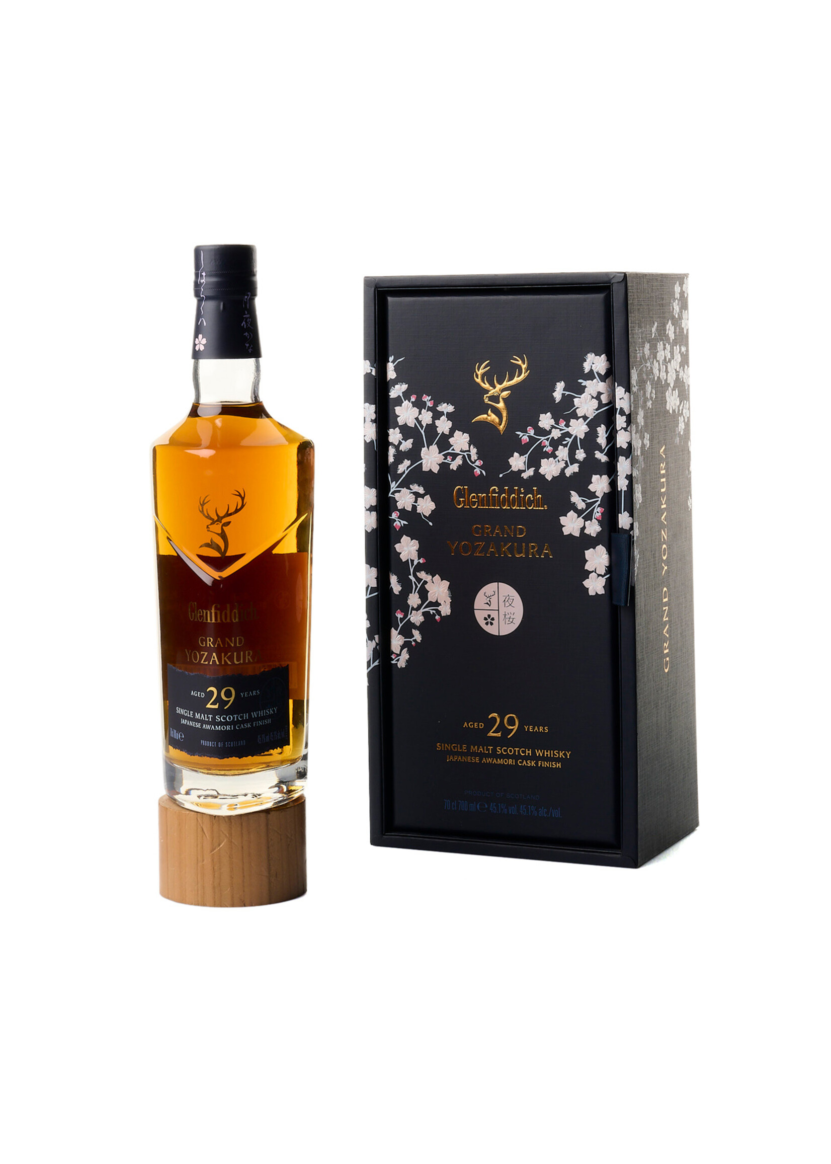 Glenfiddich Glenfiddich "Grand Yozakura" 29 Years Old Single Malt Scotch Whisky 70cl