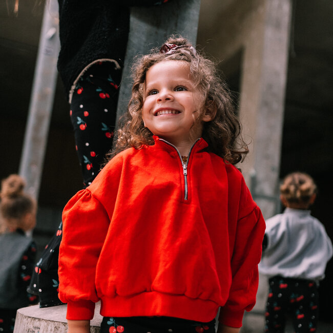 ZOE ZIP SWEATER - HEART RED