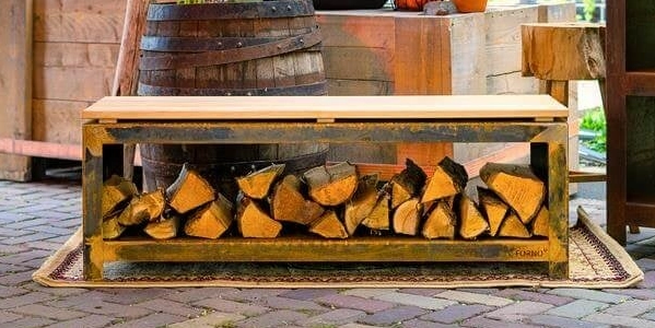 Cortenstaal houtopslag