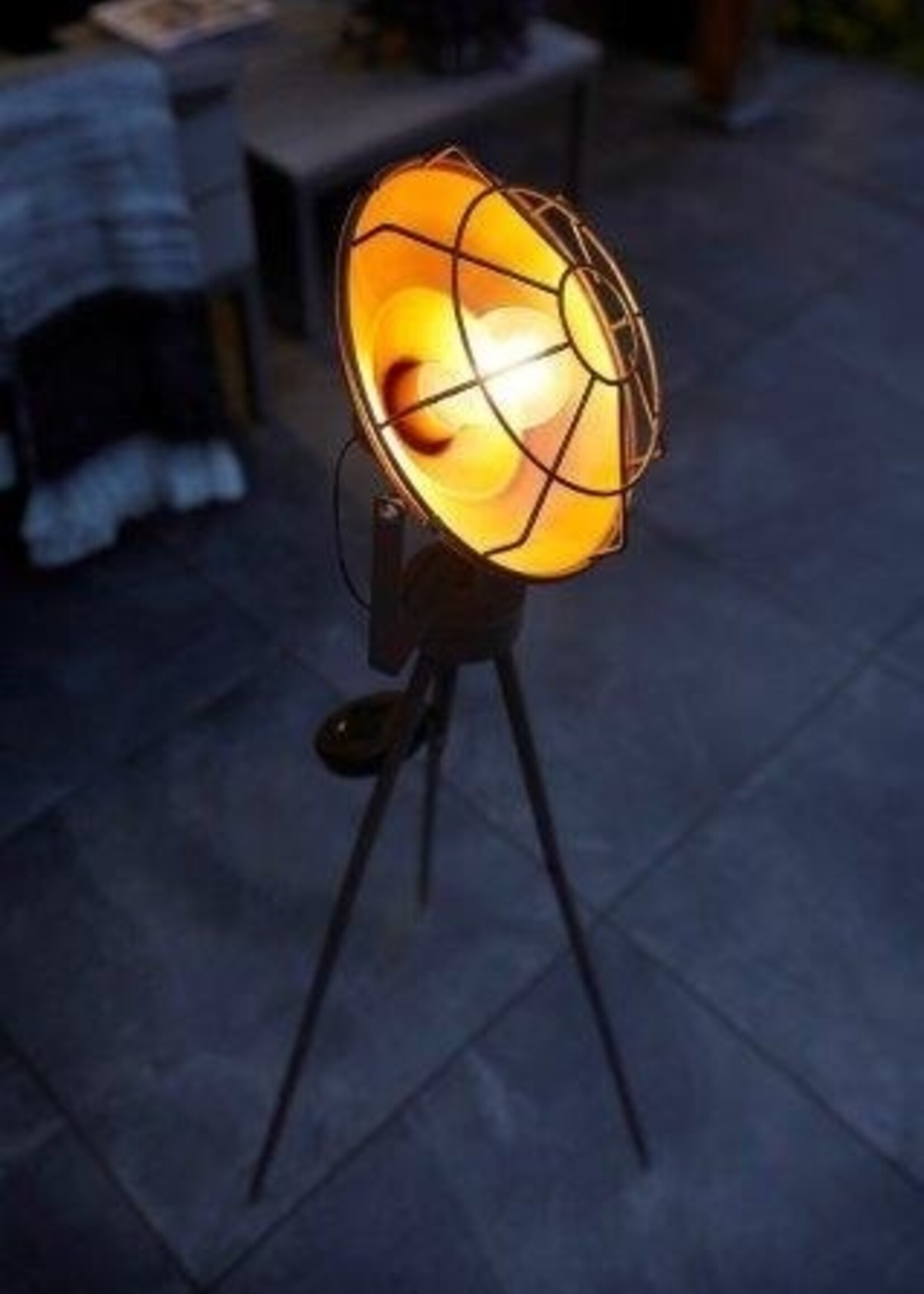 Luxform Solar Industrial Studio lamp Dresden