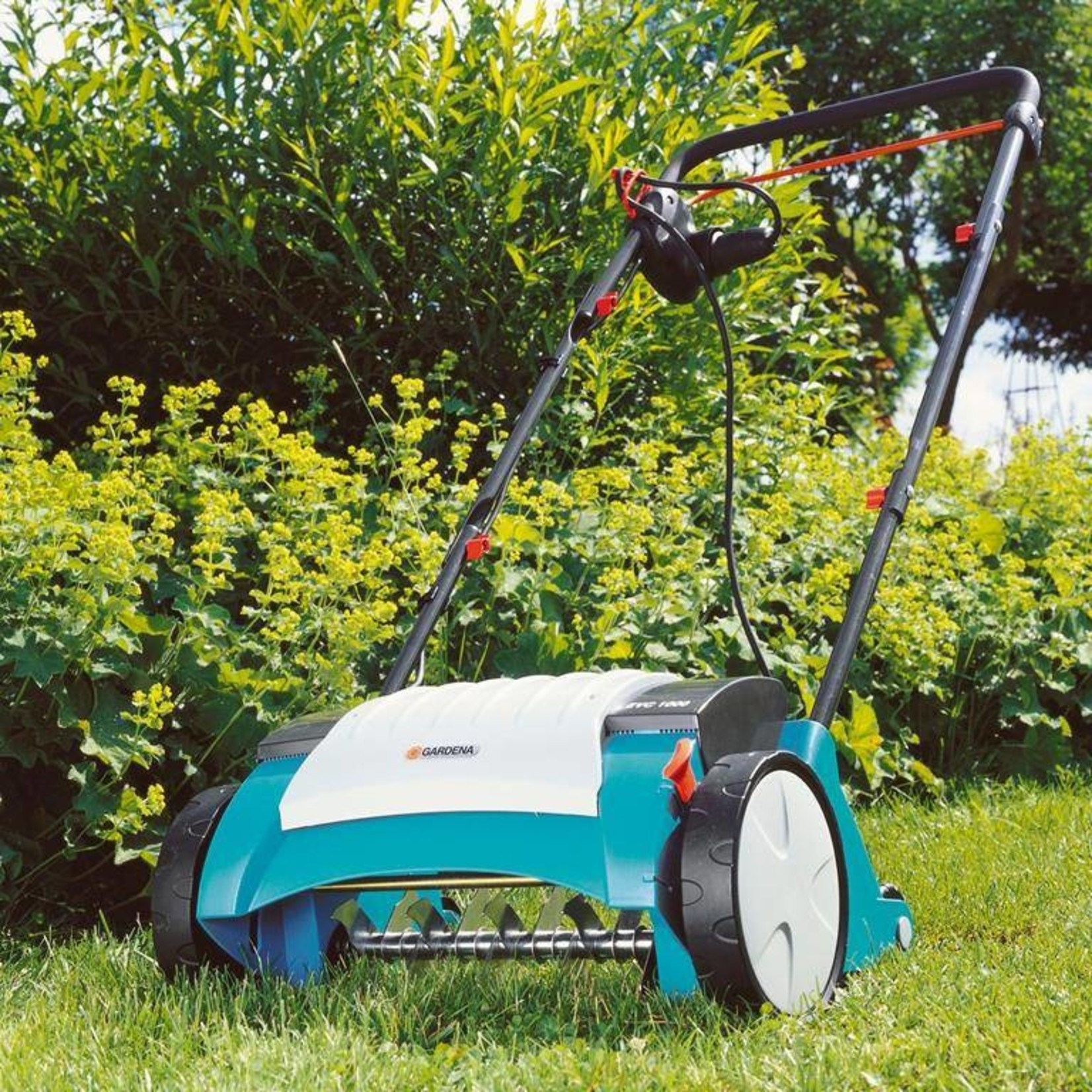 Gardena Gardena Elektrische verticuteermachine EVC 1000