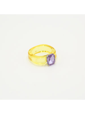 Plastic Ring Stone Yellow