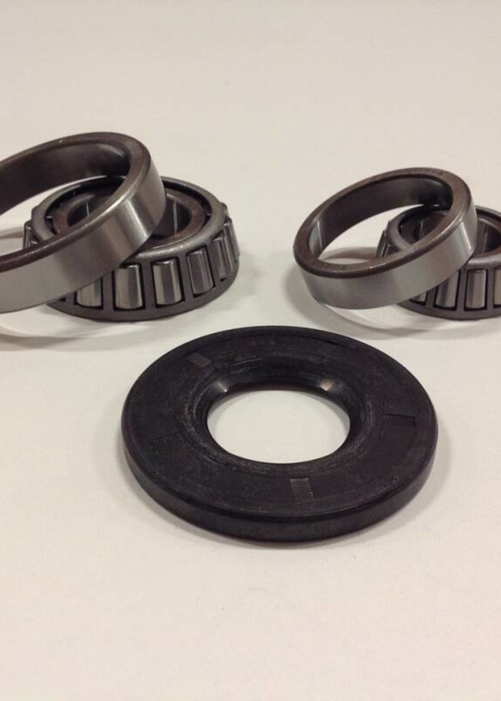 Compensa Wiellagerset Knott voor Knott 250x40