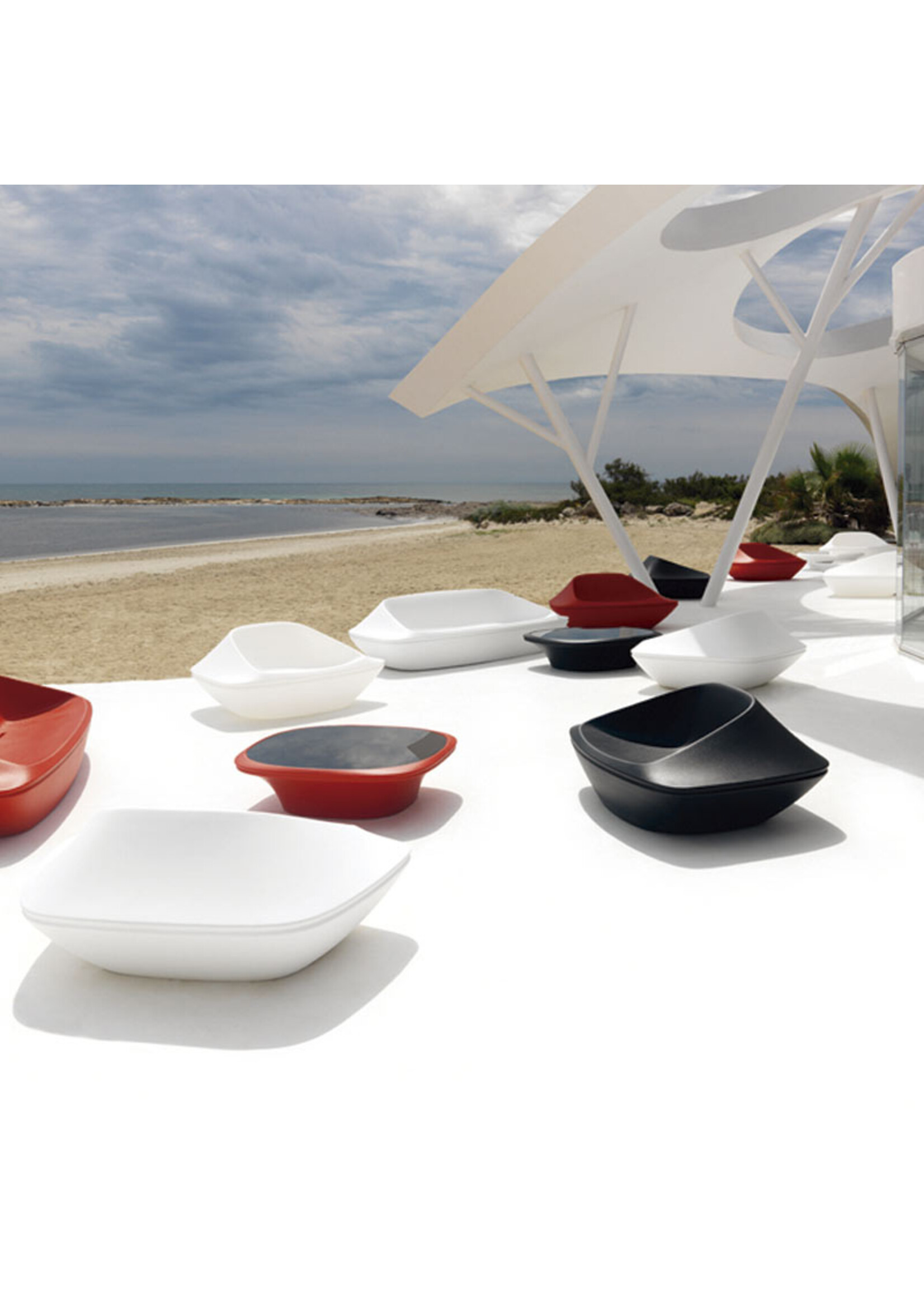 Vondom Ufo Lounge Chair