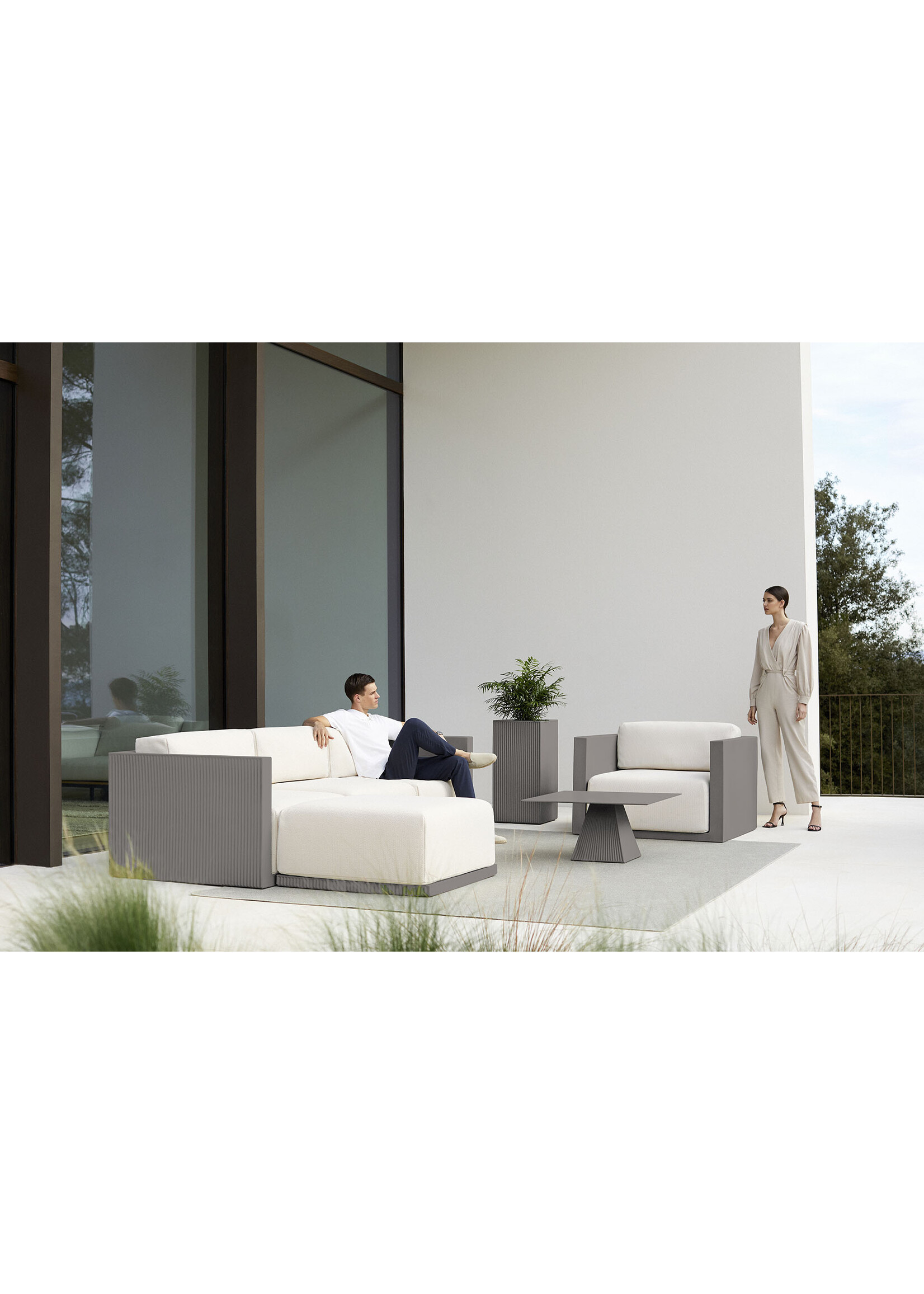 Vondom Gatsby Prisma Planter 50x50x90