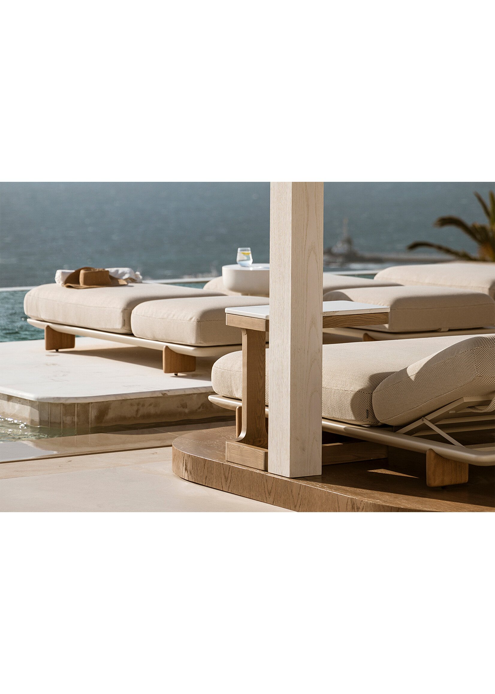 Vondom Milos Daybed