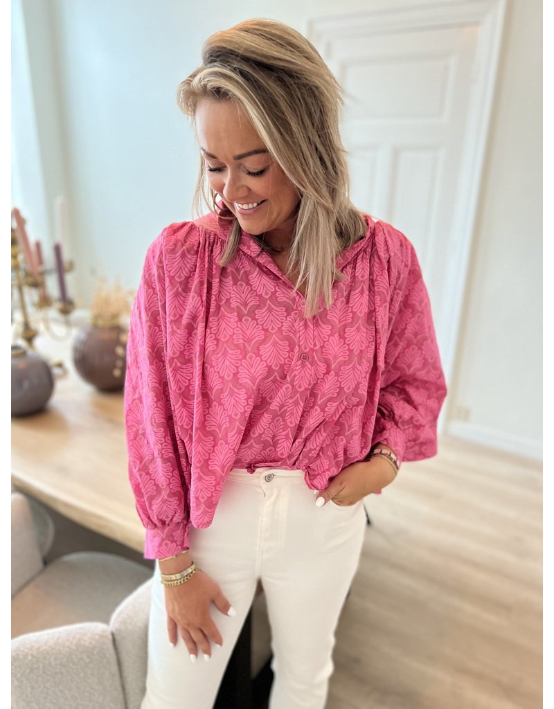 Summer oversized pink blouse