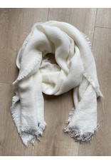 Cute basic scarf ecru