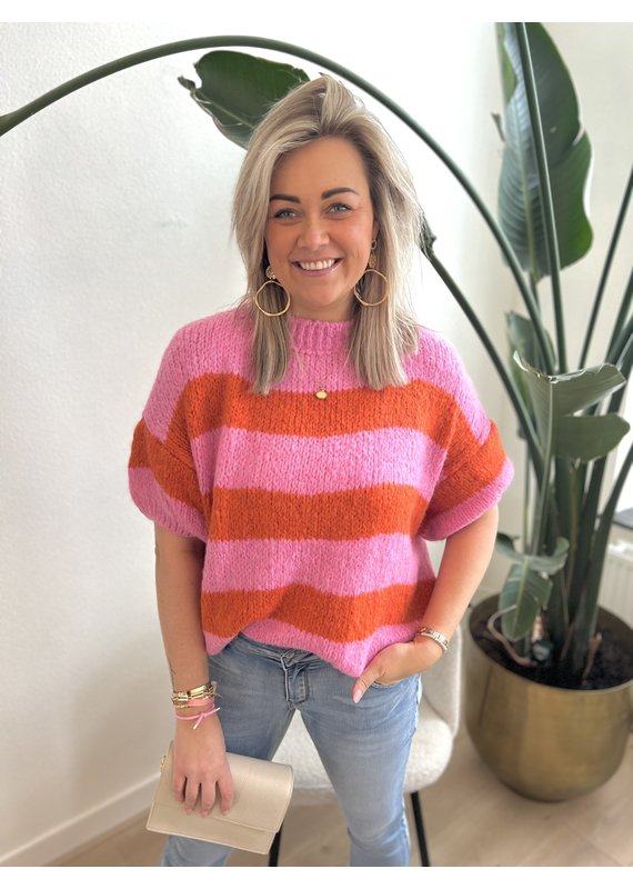 Oversized striped sweater orange pink