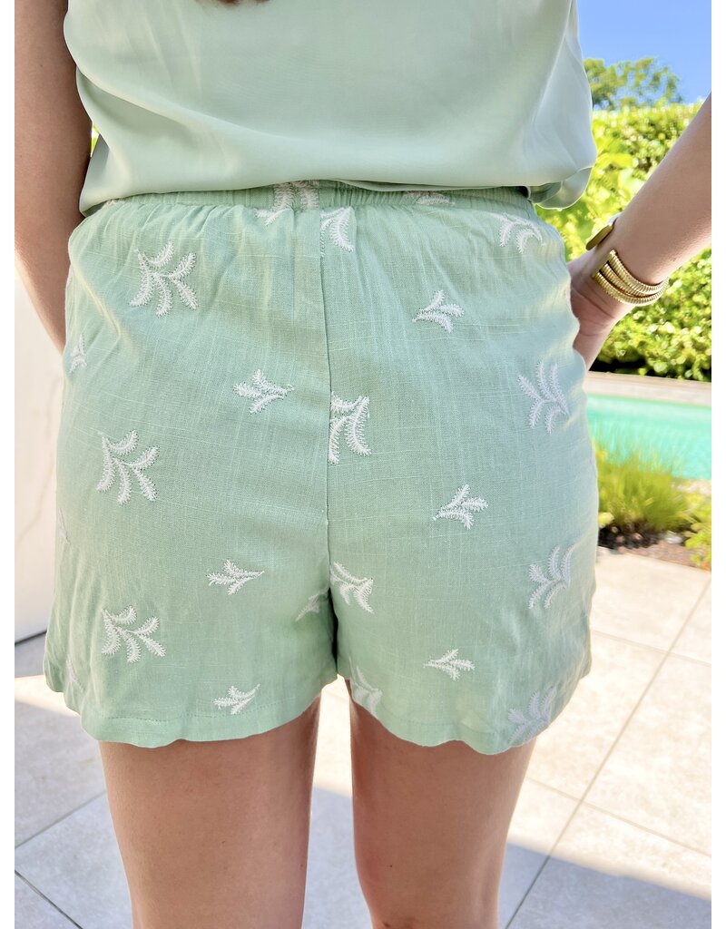 21Jewelz Linnenlook short met borduursel - groen