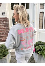 21Jewelz Sweater believe in love - grijs