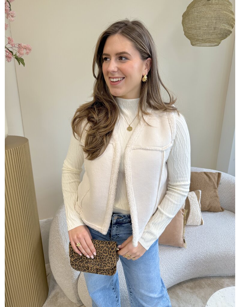 Lofty Manner Lofty Manner | Gilet Mois - white