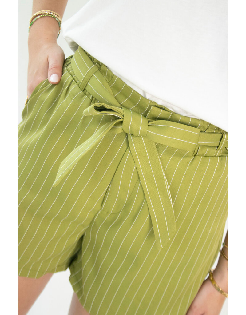 Lofty Manner Lofty Manner | Short Giovanna - groen