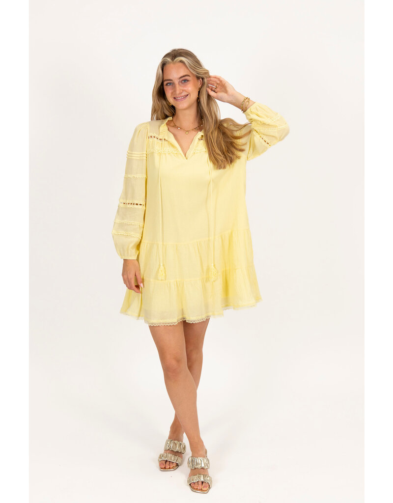 21Jewelz Jurkje met ruffles en open details - geel