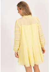 21Jewelz Jurkje met ruffles en open details - geel