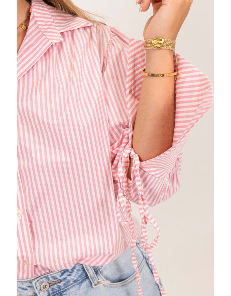 21Jewelz Gestreepte blouse met strikje - roze