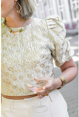 21Jewelz Pofmouwen top met gouden bloemen en jacquard print