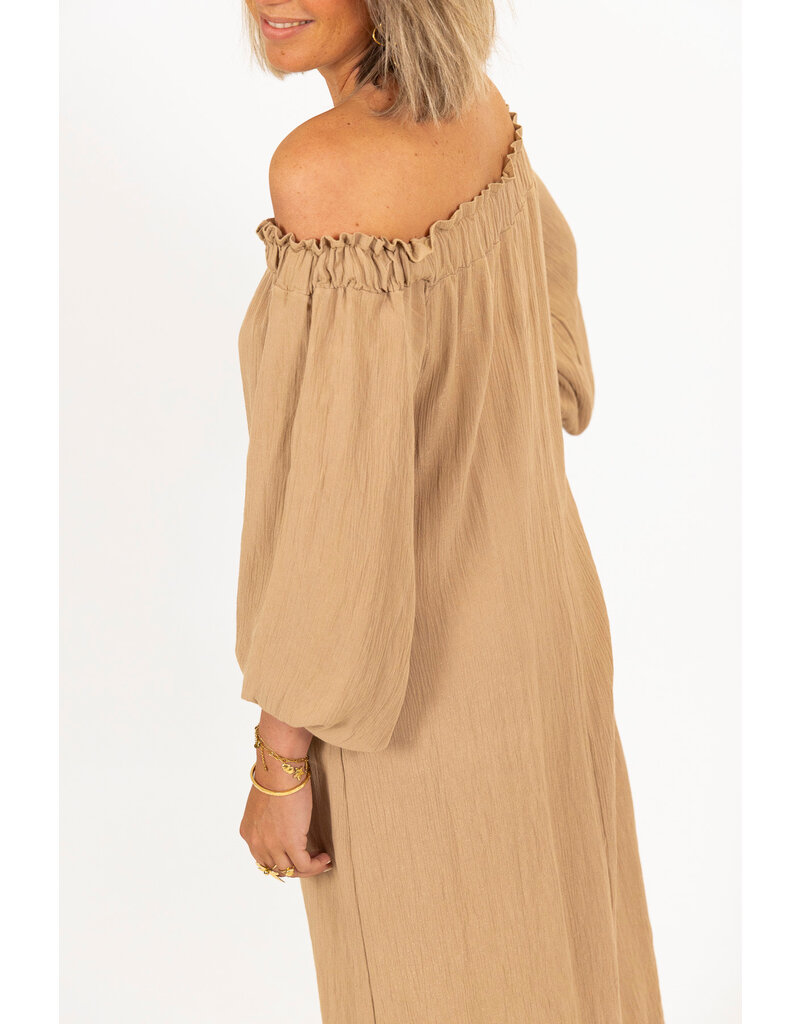 21Jewelz Off shoulder jurk - beige