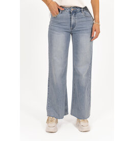21Jewelz Mid rise jeans met gerafelde pijp