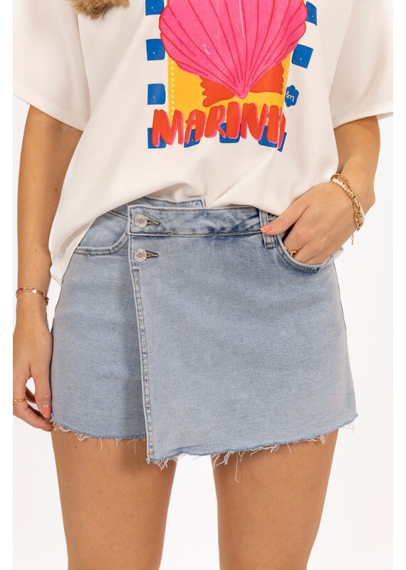 21Jewelz Overslag shortje met knoopjes