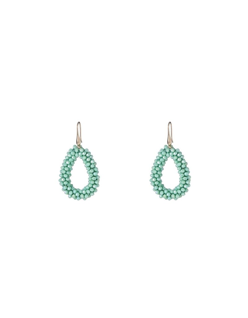 Go Dutch Label D&E - Ovale statement oorbellen met mintgroene kralen