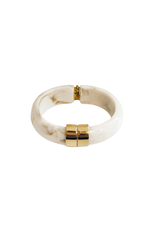 21Jewelz Statement bangle met gouden detail - marmer ecru