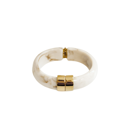 21Jewelz Statement bangle met gouden detail - marmer ecru